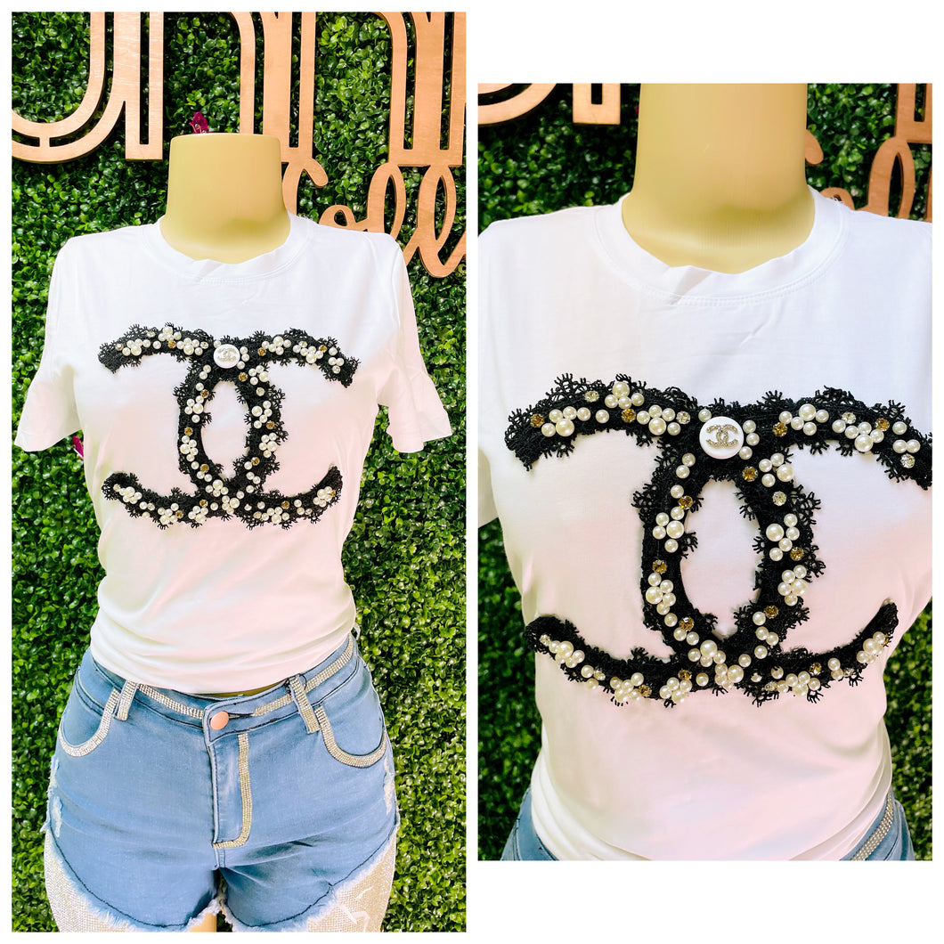 Cee flower black & white top